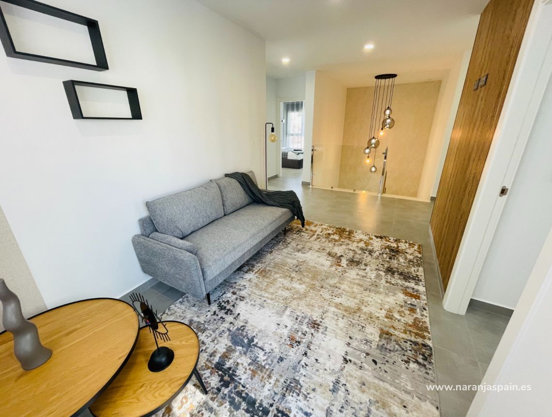 Sale - Villa - Торевьеха - Aguas nuevas 1