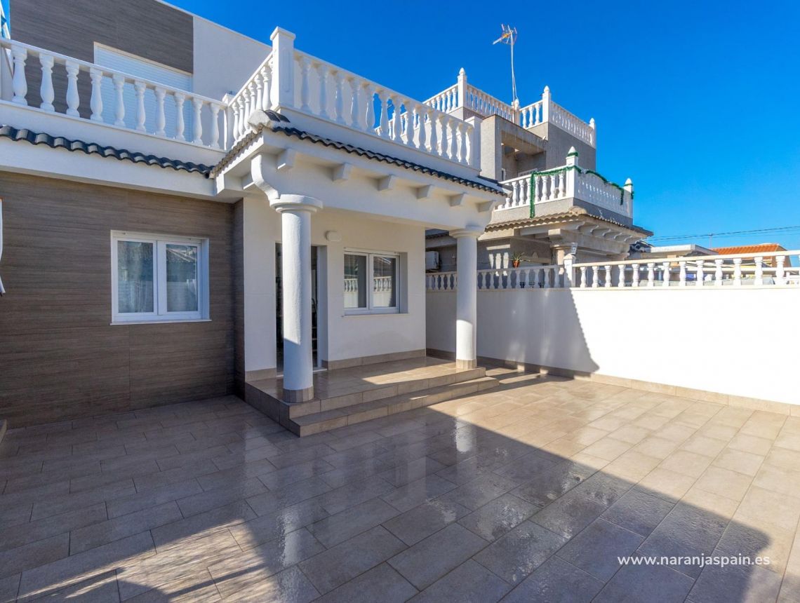 Sale - Villa - Торевьеха - El chaparral