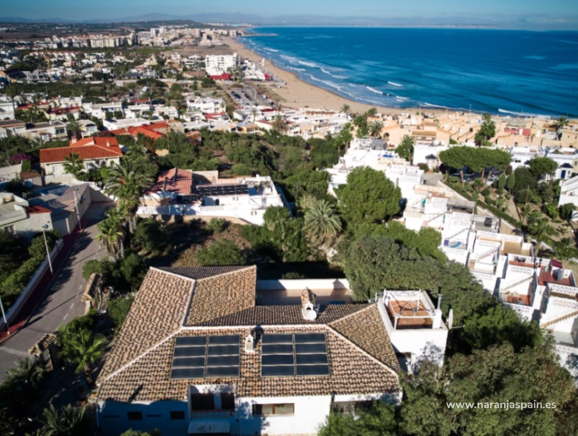 Sale - Villa - Торевьеха - La Mata