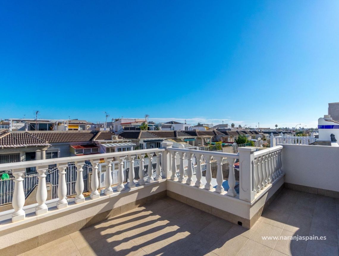 Sale - Villa - Torrevieja - El chaparral