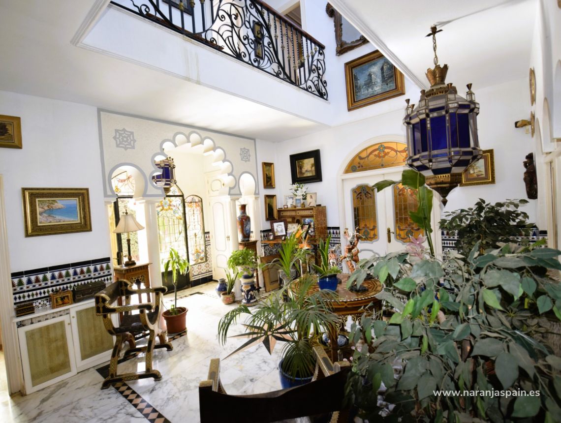 Sale - Villa - Torrevieja - Torrevieja town