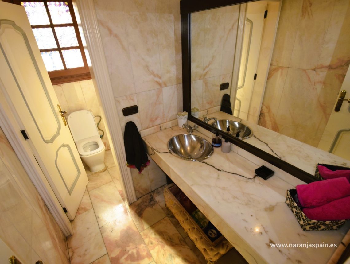 Sale - Villa - Torrevieja - Torrevieja town