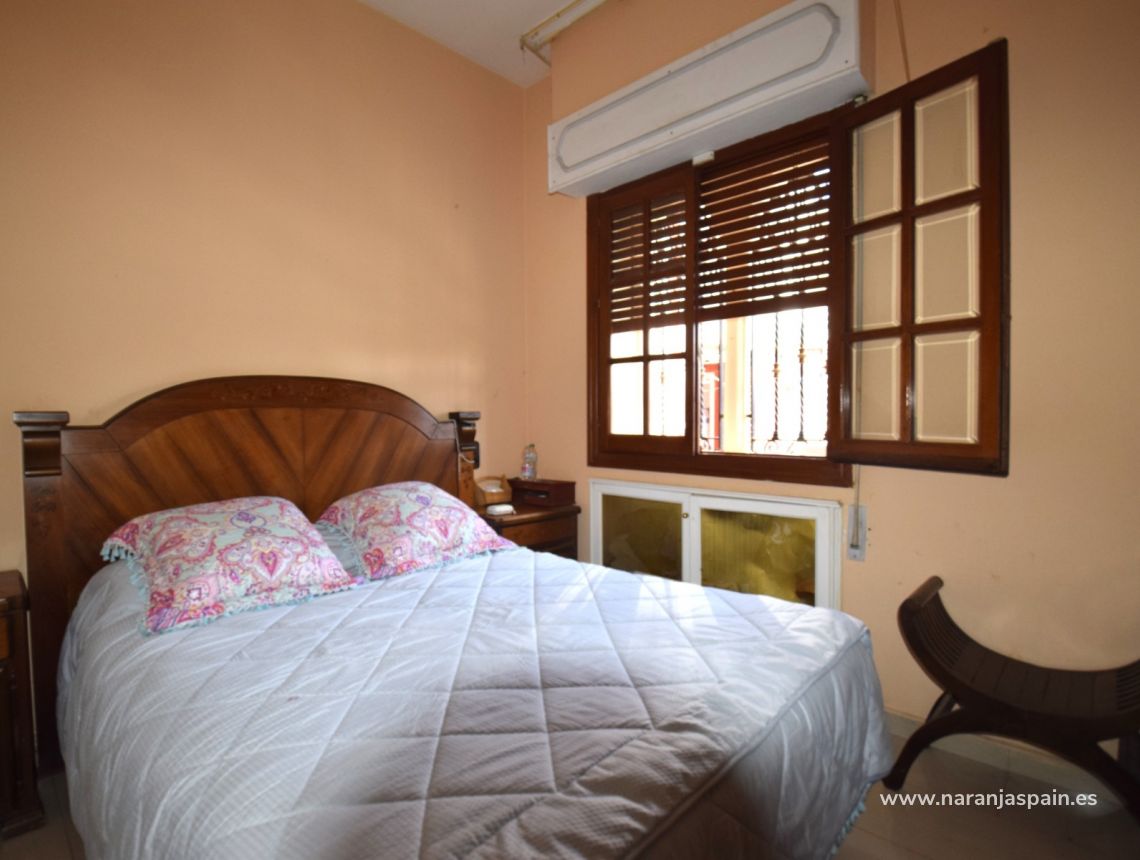 Sale - Villa - Torrevieja - Torrevieja town