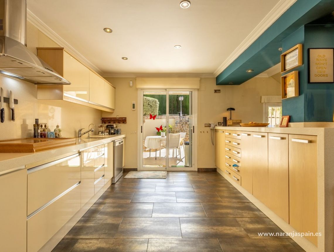 Sale - Villa - Torrevieja