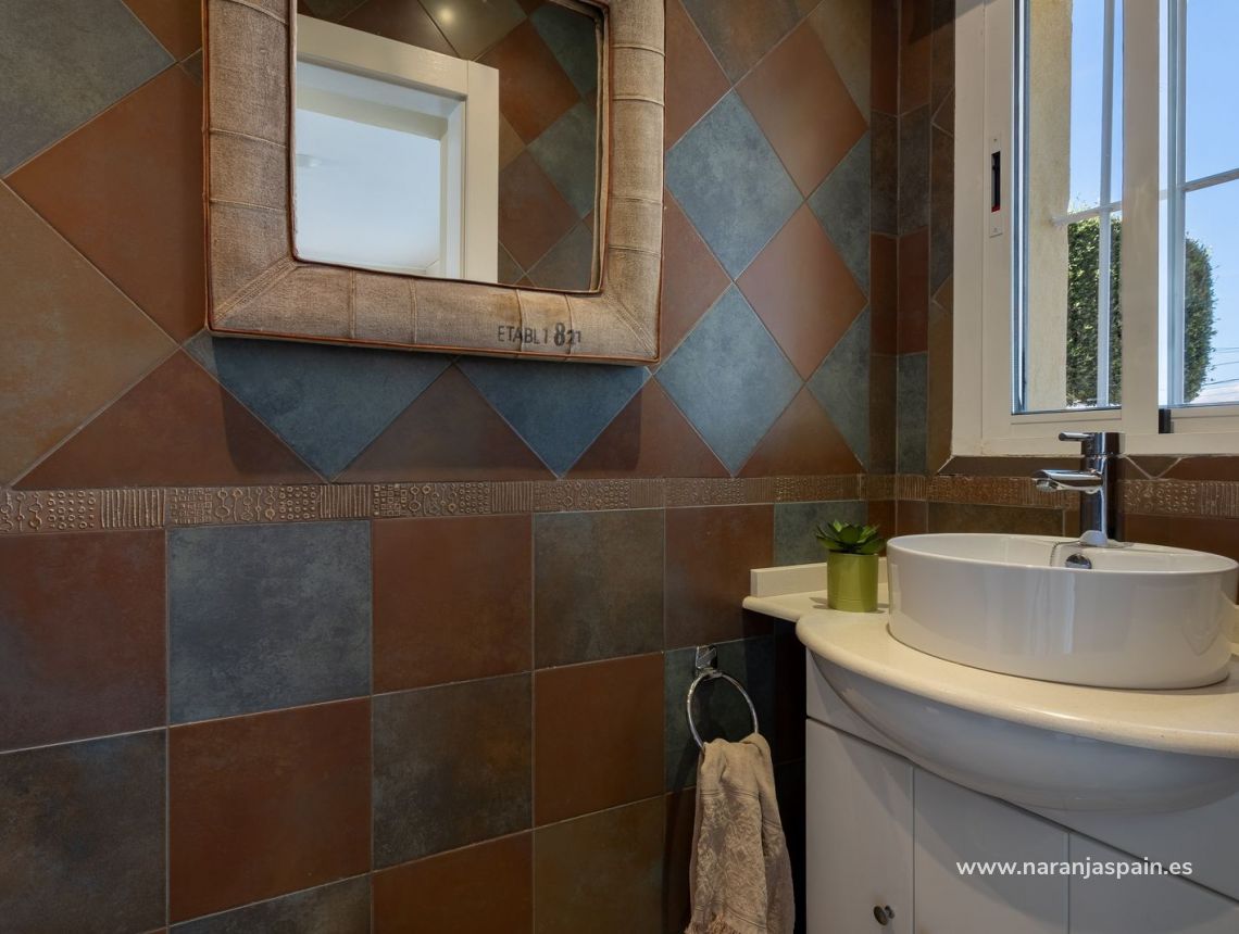 Sale - Villa - Torrevieja