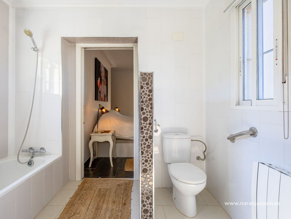Sale - Villa - Torrevieja