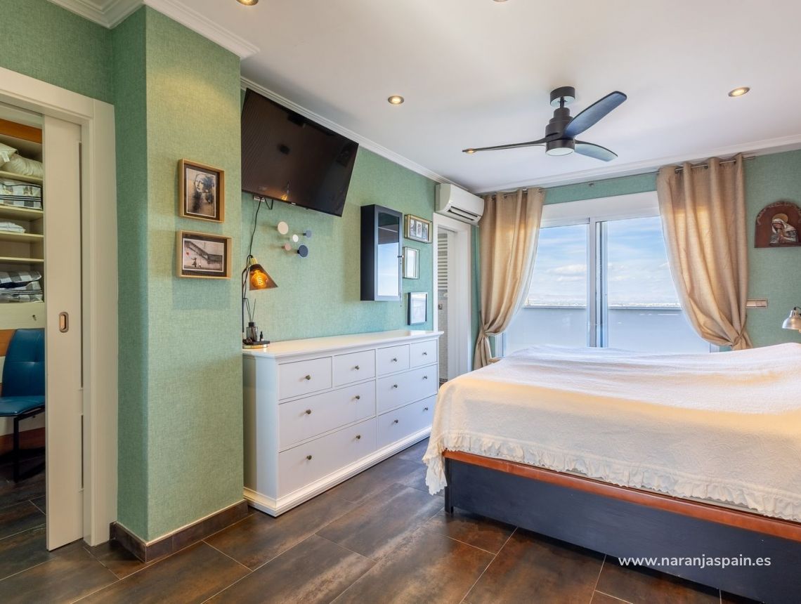 Sale - Villa - Torrevieja