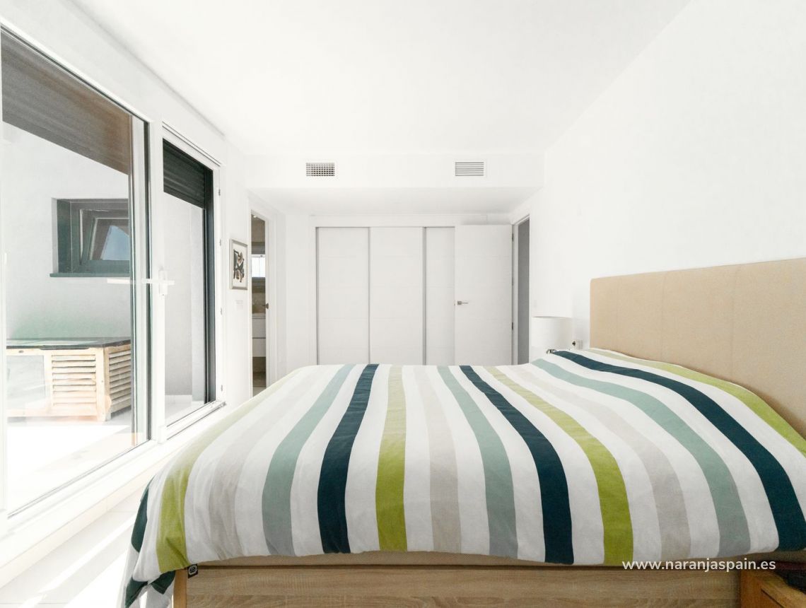 Segunda Mano - Apartamento - Punta Prima