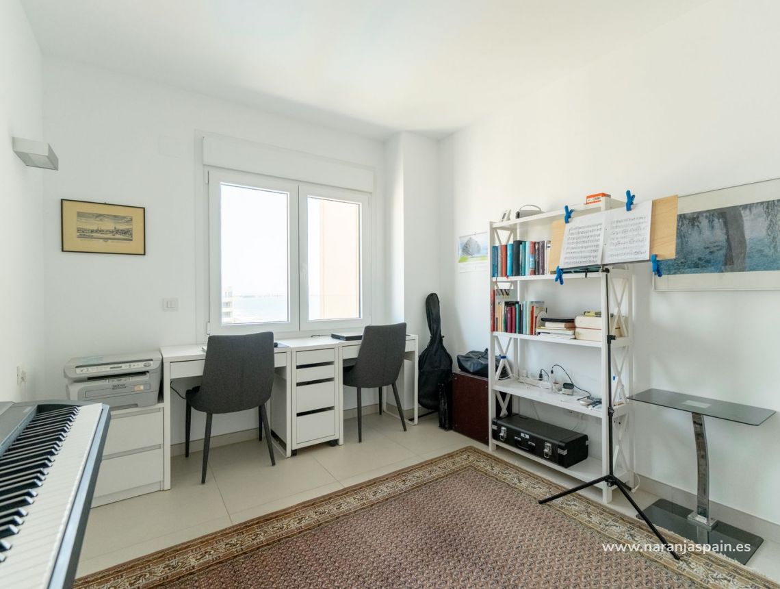 Segunda Mano - Apartamento - Punta Prima
