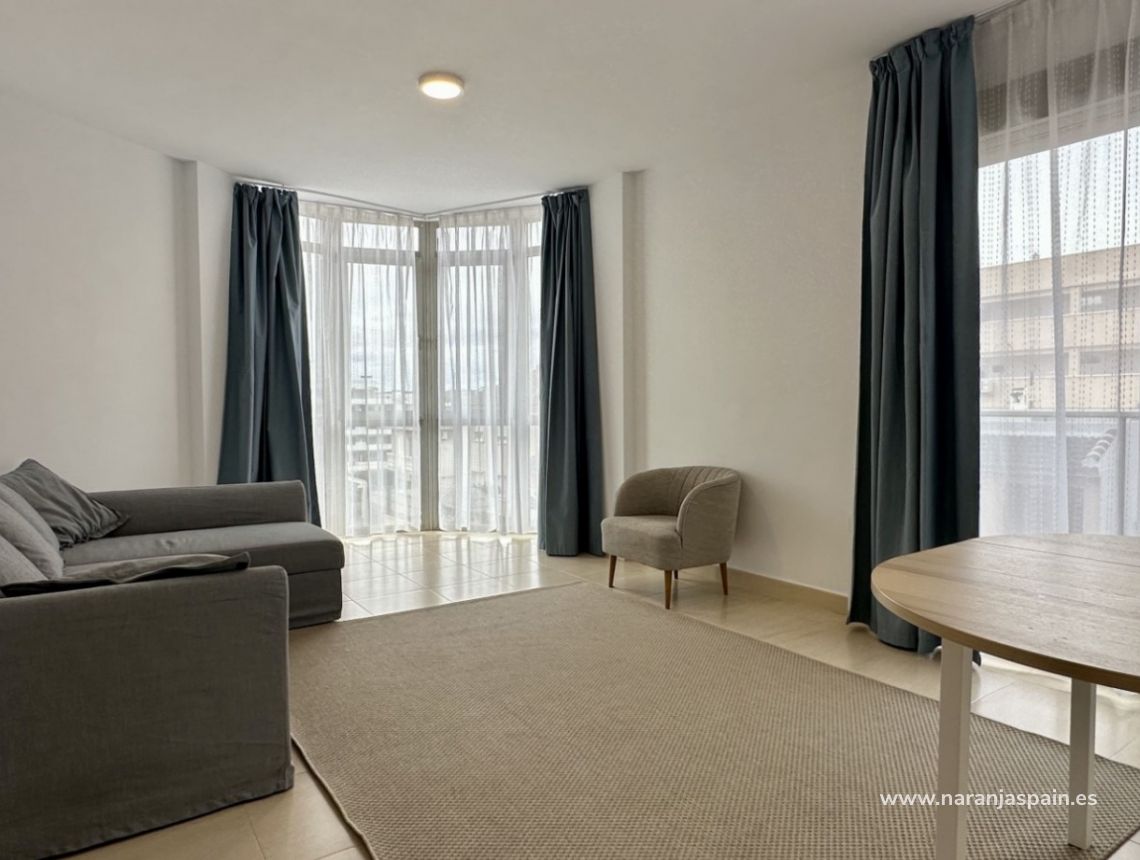 Segunda Mano - Apartamento - San Miguel de Salinas