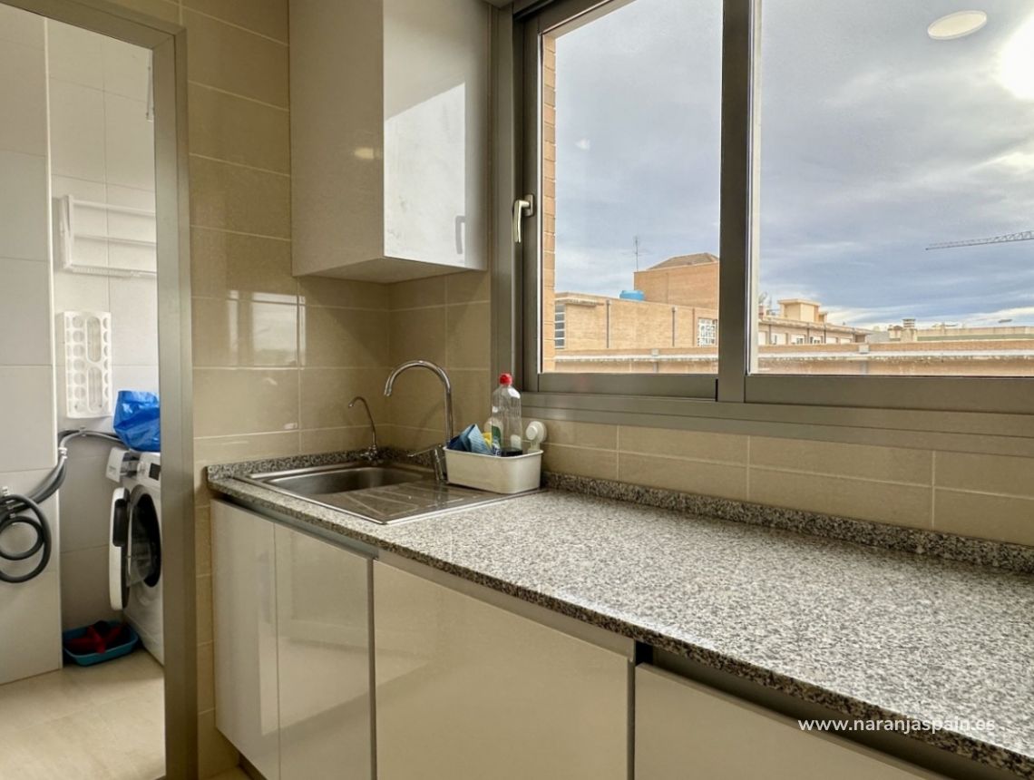 Segunda Mano - Apartamento - San Miguel de Salinas