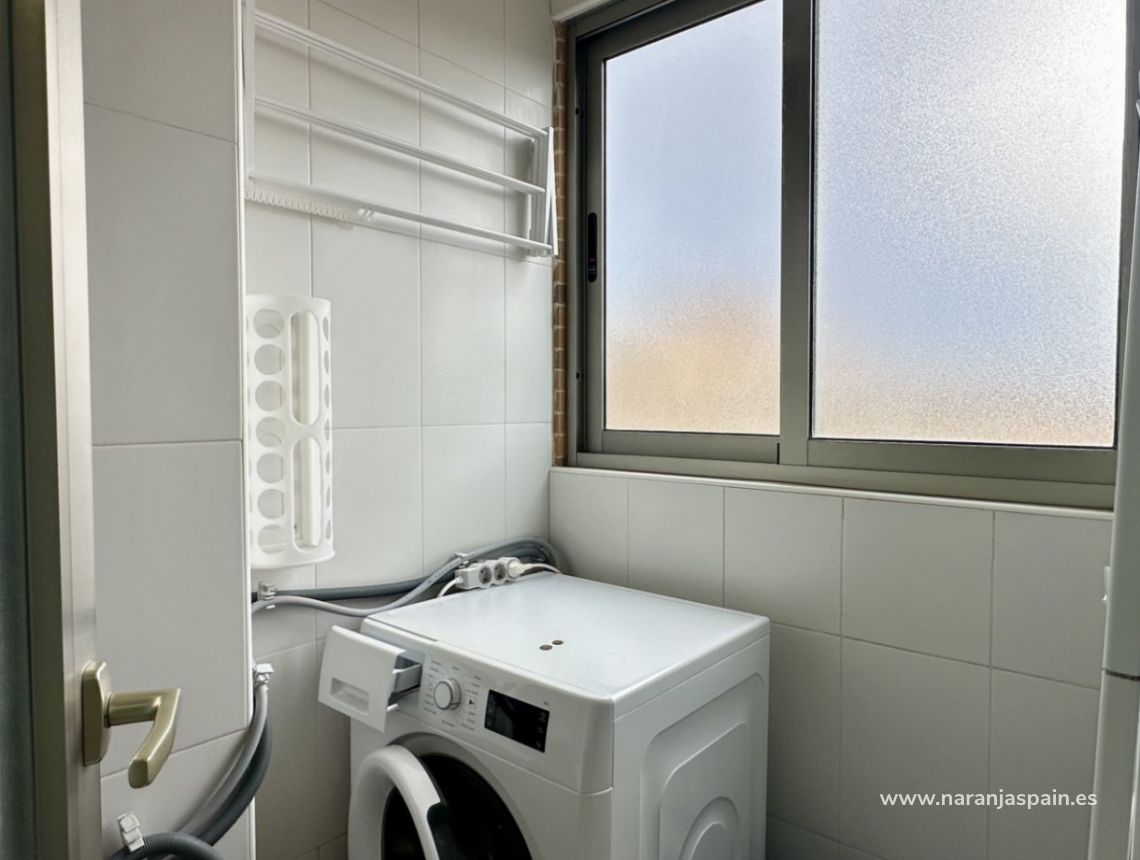 Segunda Mano - Apartamento - San Miguel de Salinas