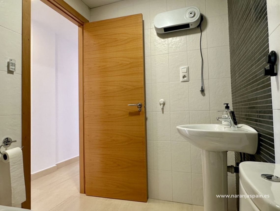 Segunda Mano - Apartamento - San Miguel de Salinas