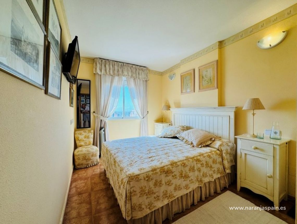 Segunda Mano - Apartamento - Torrevieja - Aguas nuevas 1