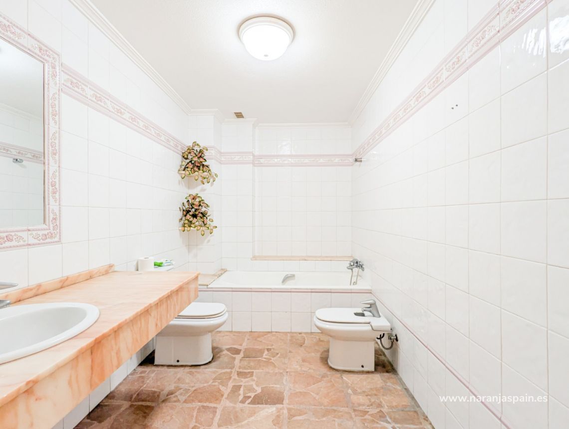 Segunda Mano - Apartamento - Torrevieja - Center