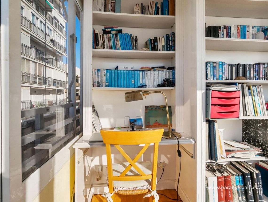 Segunda Mano - Apartamento - Torrevieja - Centro - Muelle Pesquero