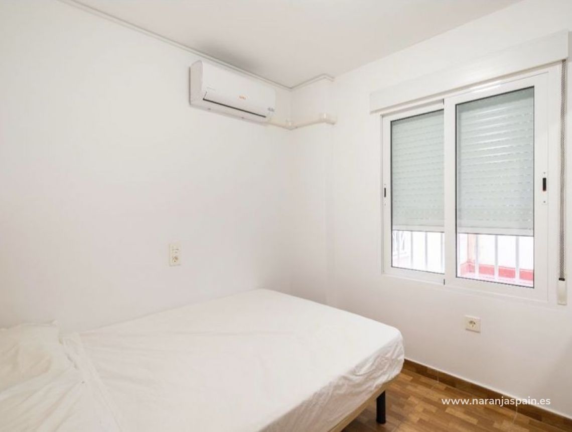 Segunda Mano - Apartamento - Torrevieja - La Mata pueblo