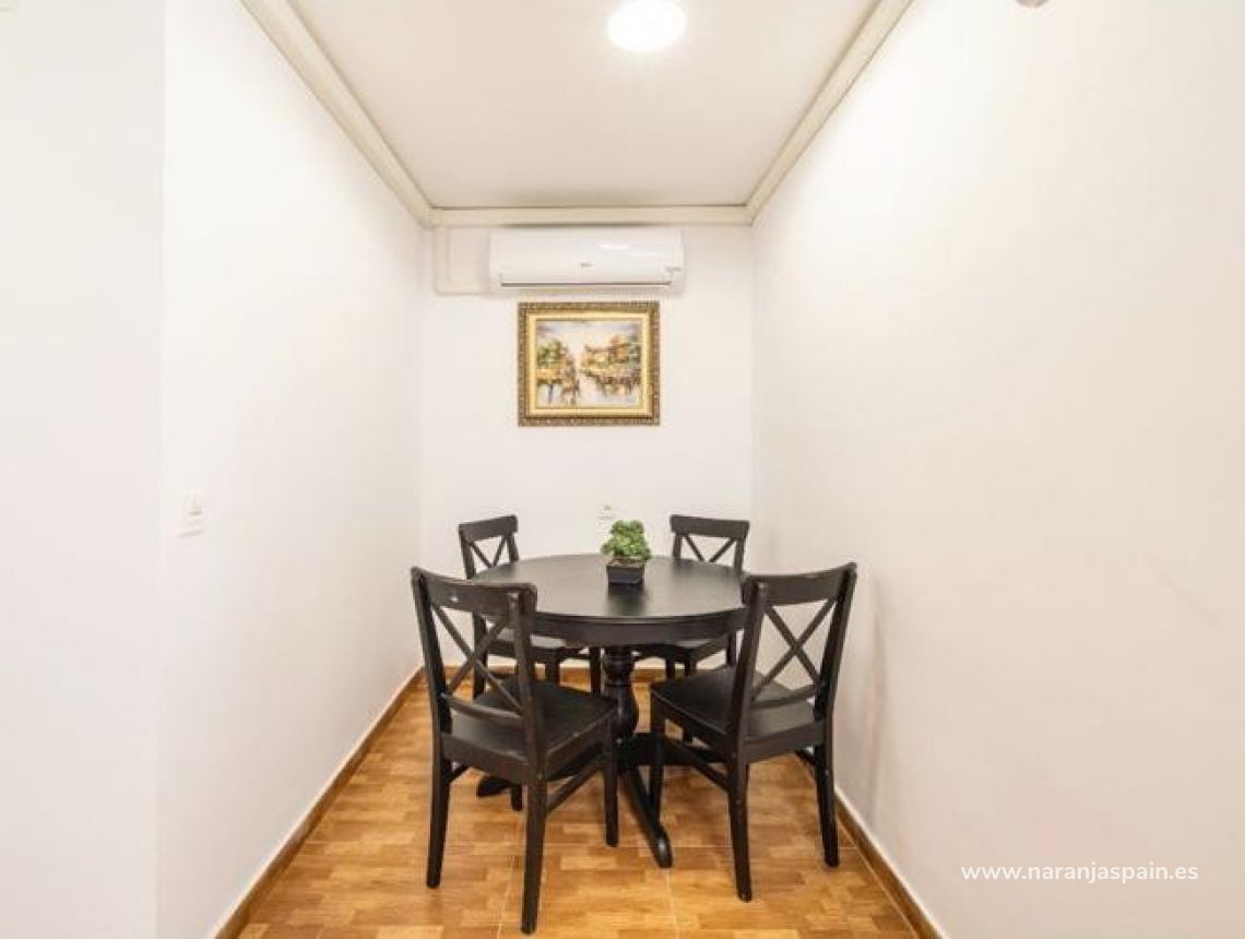 Segunda Mano - Apartamento - Torrevieja - La Mata pueblo
