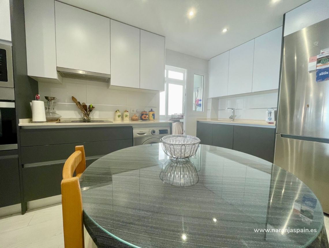 Segunda Mano - Apartamento - Torrevieja - Playa del cura