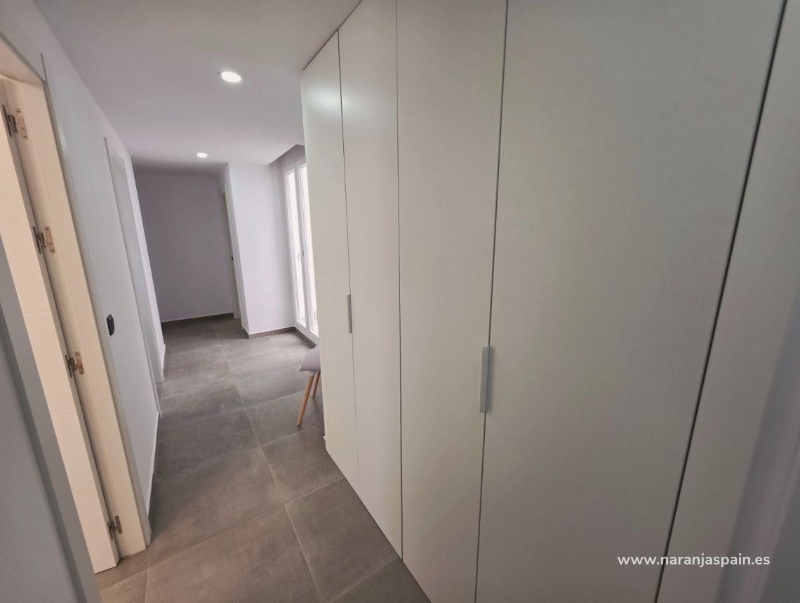 Segunda Mano - Apartamento - Torrevieja - Puerto