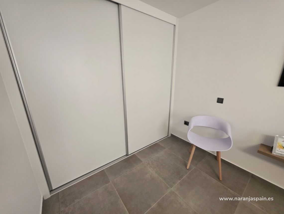 Segunda Mano - Apartamento - Torrevieja - Puerto