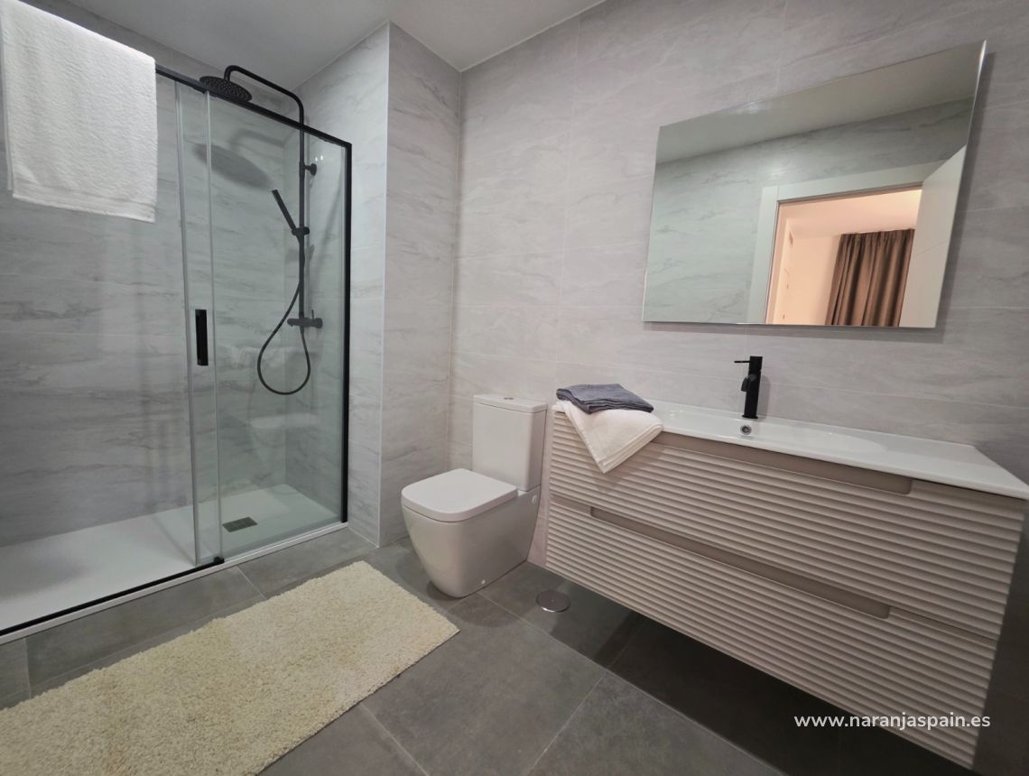 Segunda Mano - Apartamento - Torrevieja - Puerto