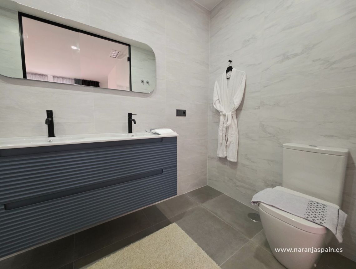 Segunda Mano - Apartamento - Torrevieja - Puerto