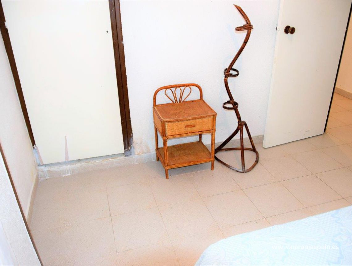 Segunda Mano - Apartamento - Torrevieja - Torrevieja pueblo