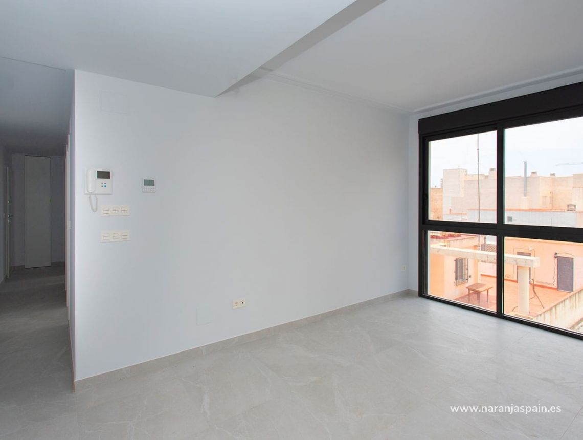 Segunda Mano - Apartamento - Torrevieja - Torrevieja pueblo