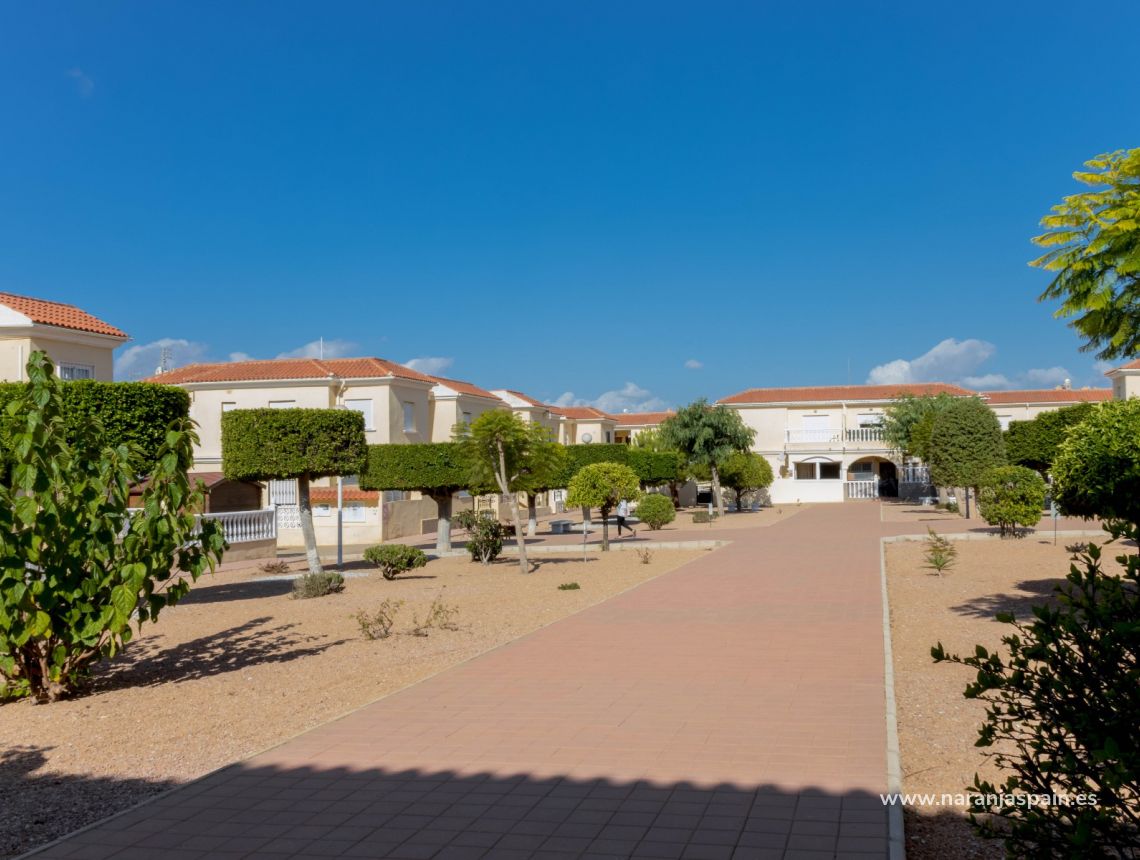 Segunda Mano - Bungalow - Torrevieja - aguas nuevas