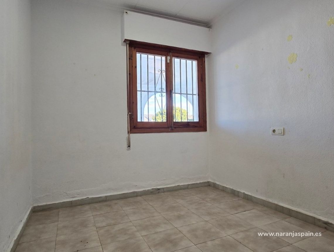 Segunda Mano - Chalet - Torrevieja - El chaparral