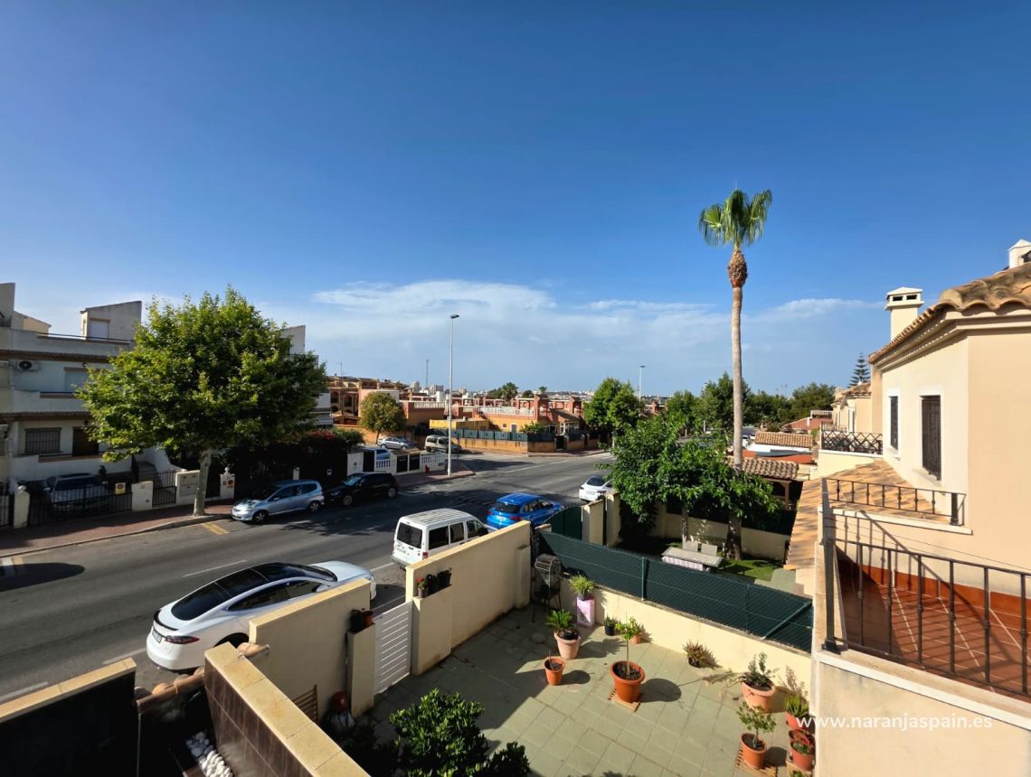 Segunda Mano - Chalet - Torrevieja - Sector 25