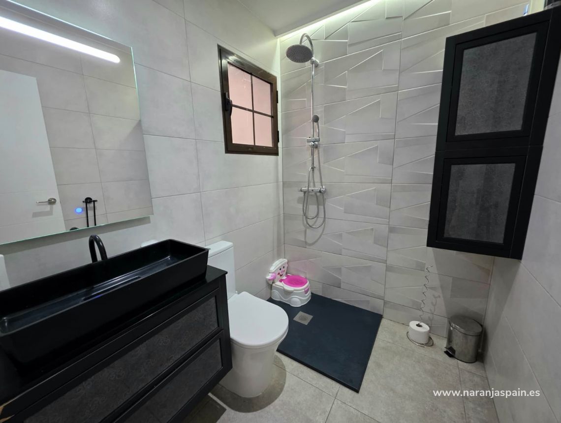 Segunda Mano - Chalet - Torrevieja - Sector 25