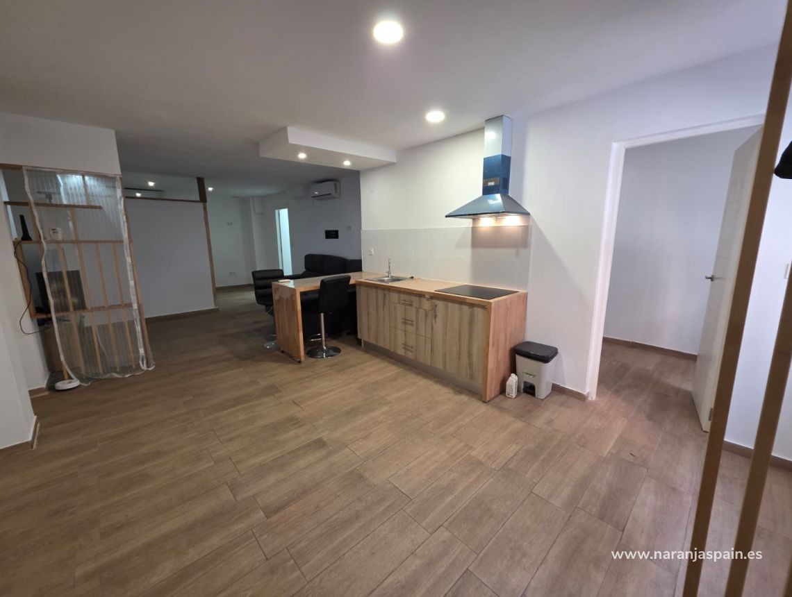 Segunda Mano - Local comercial - Alicante - Centro