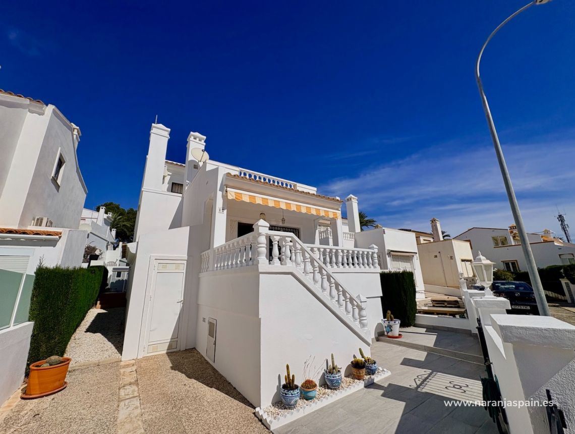 Segunda Mano - Single Family Home - Orihuela - Villamartin