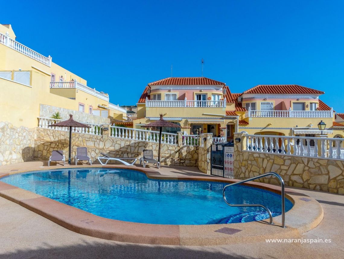 Segunda Mano - Terraced house - Orihuela Costa - Las Filipinas