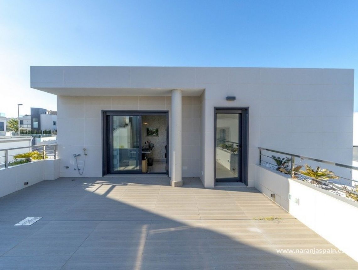 Segunda Mano - Villa - Orihuela Costa - Agua Marina