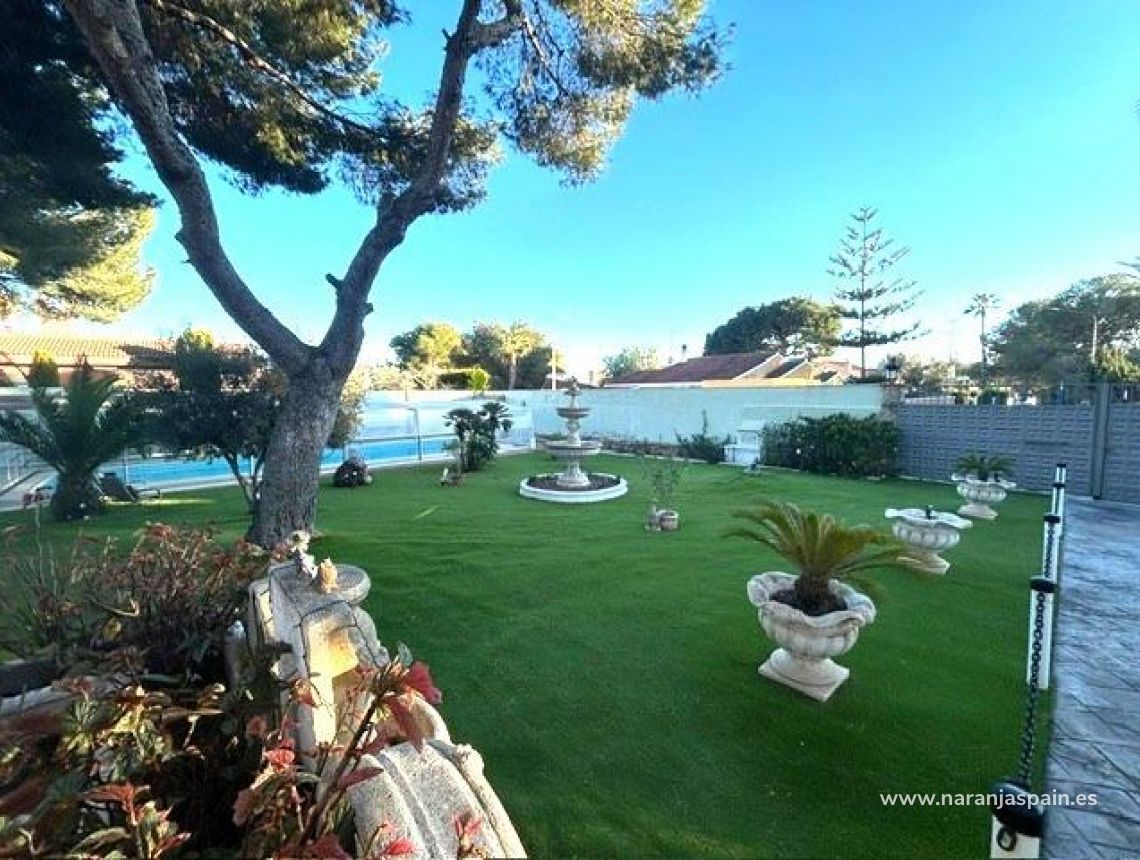 Segunda Mano - Villa - Orihuela Costa - Altos de Campoamor