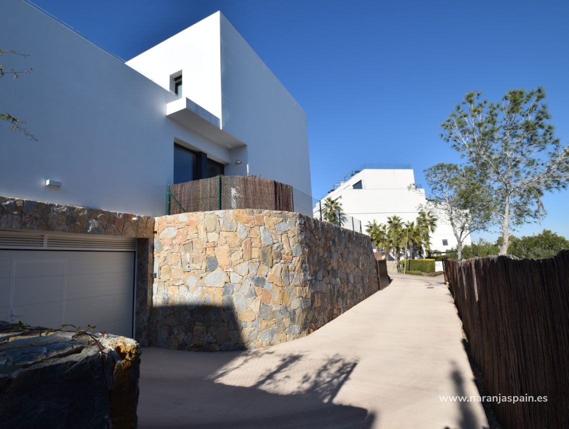 Segunda Mano - Villa - Orihuela - Las Colinas Golf