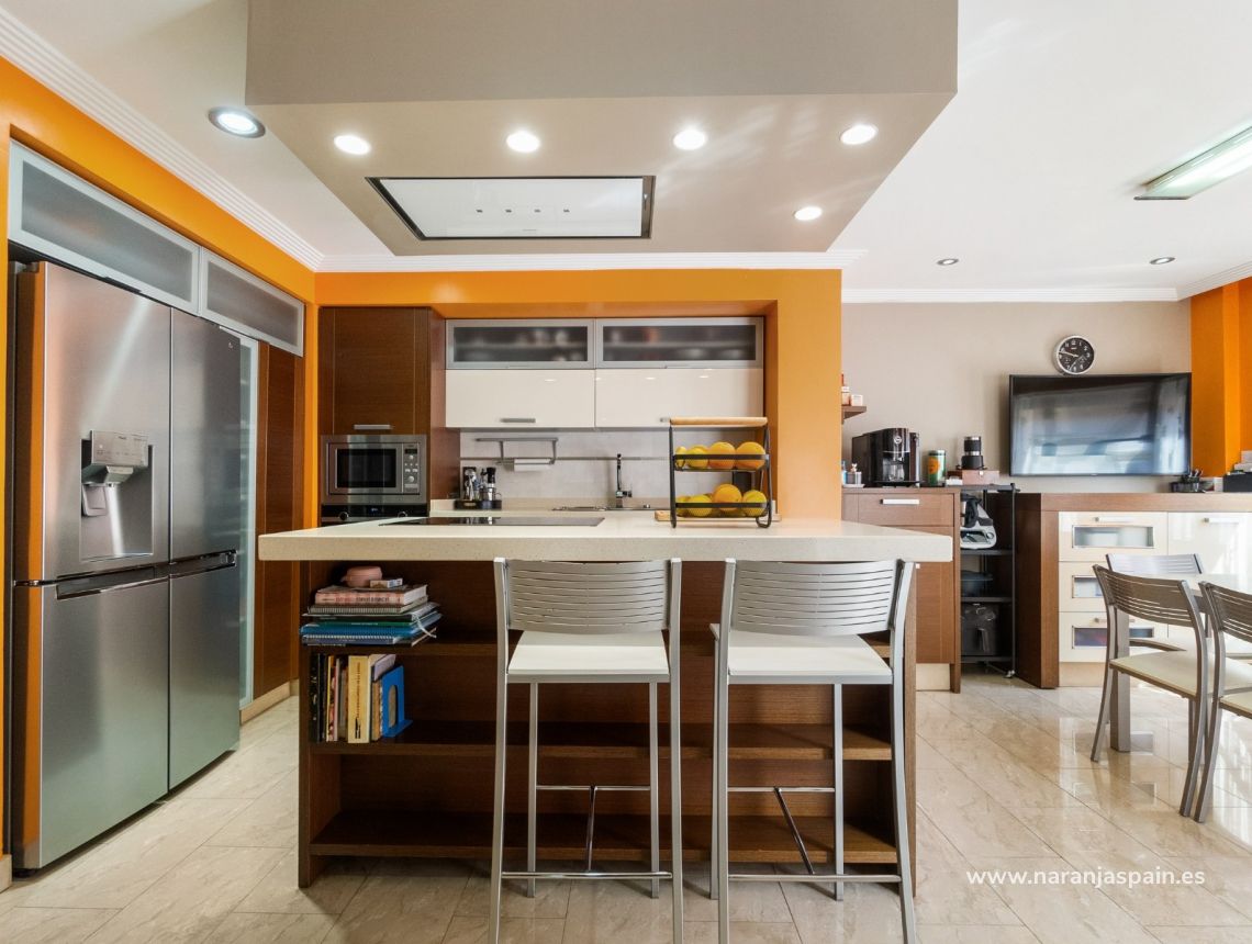 Segunda Mano - Villa - Orihuela