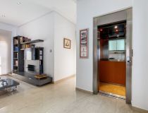 Segunda Mano - Villa - Orihuela