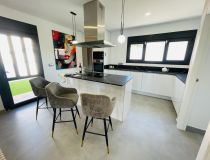 Segunda Mano - Villa - Torrevieja - Aguas nuevas 1