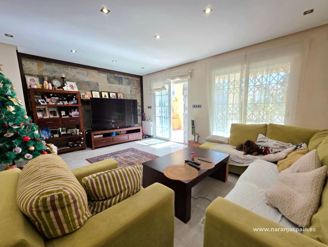 Segunda Mano - Villa - Torrevieja - Cabo Cervera