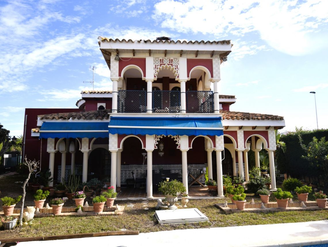 Segunda Mano - Villa - Torrevieja - Torrevieja pueblo
