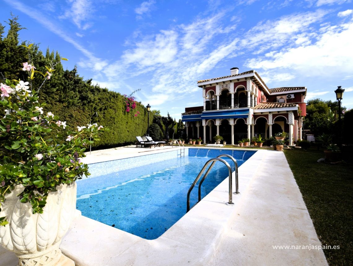 Segunda Mano - Villa - Torrevieja - Torrevieja pueblo