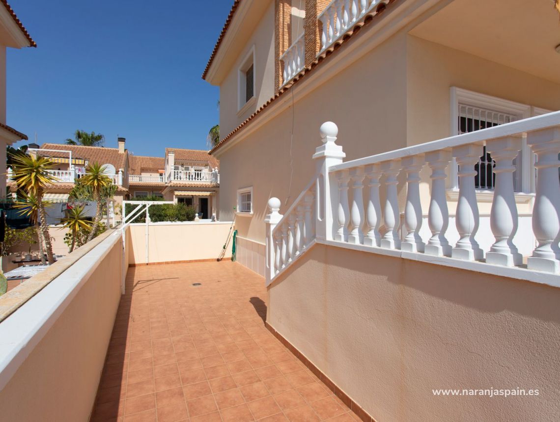 Segunda Mano - Villa - Torrevieja