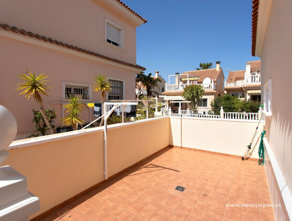 Segunda Mano - Villa - Torrevieja