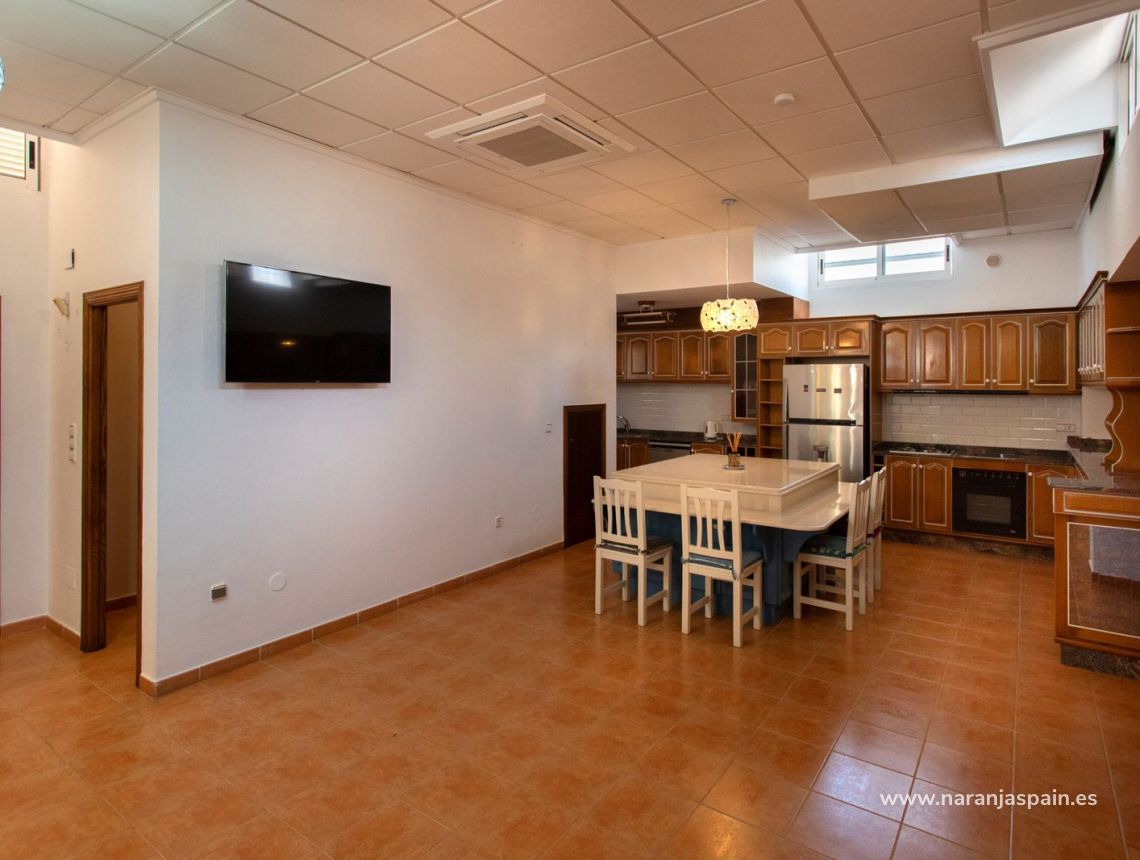 Segunda Mano - Villa - Torrevieja