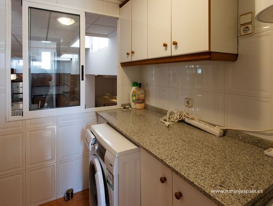 Segunda Mano - Villa - Torrevieja