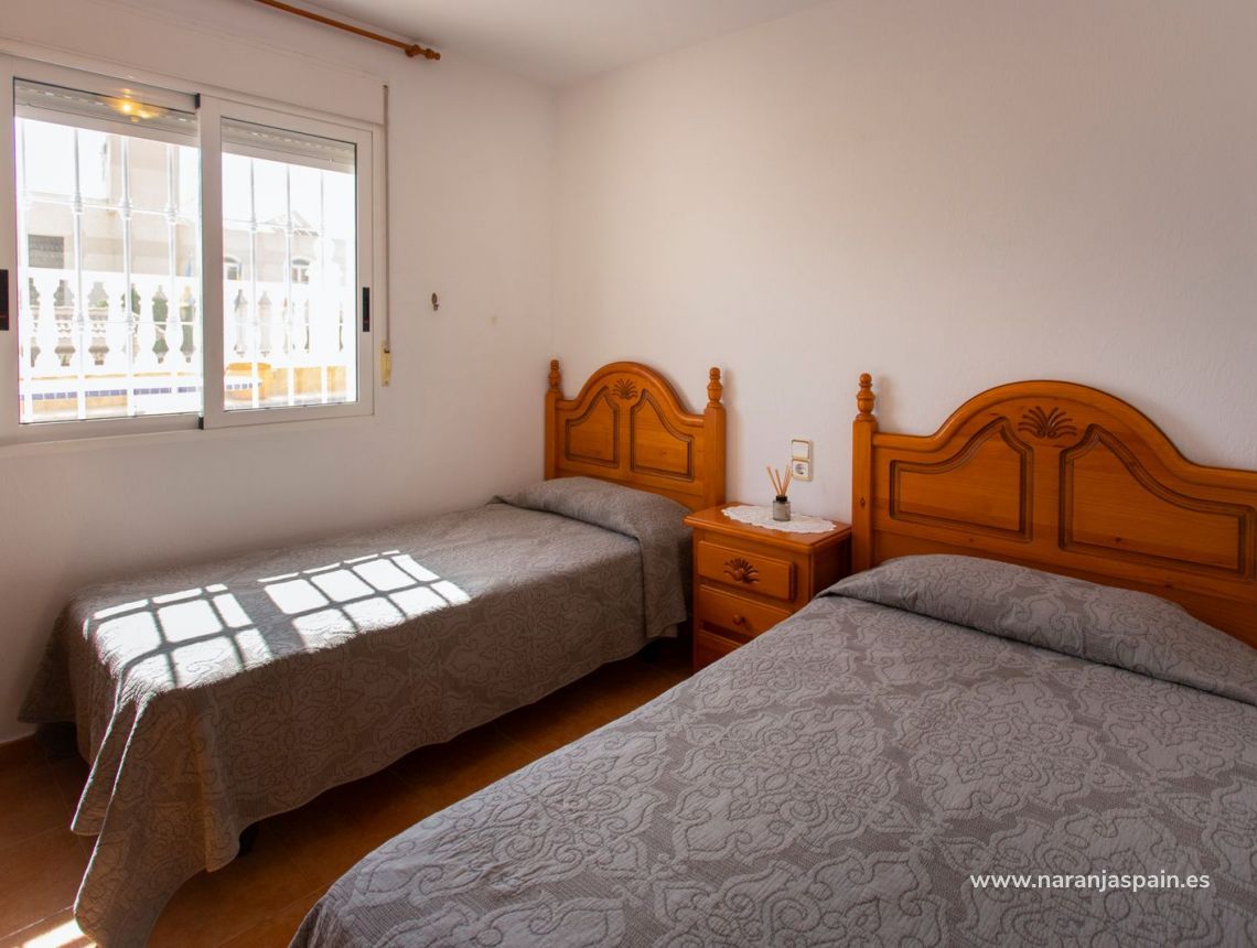Segunda Mano - Villa - Torrevieja